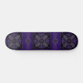 Skateboard mit Blumenmuster (Horizontal)