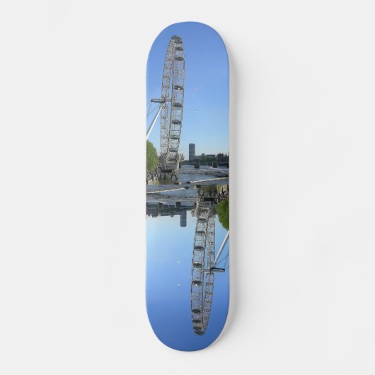 Skateboard mit dem Londoner Eye Ferris Wheel (Vorderseite)
