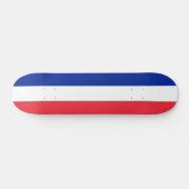 Skateboard mit der Flagge Frankreichs (Horizontal)