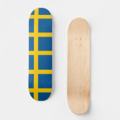 Skateboard mit der Flagge Schwedens (Vorderseite)