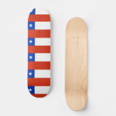 Skateboard mit Flagge des Chilen (Vorderseite)