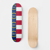 Skateboard mit Flagge von North Carolina (Vorderseite)