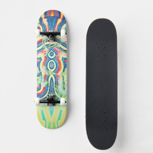 Skateboard mit gestörtem Regenbogen (Vorderseite)