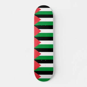 Skateboard mit palästinensischer Flagge