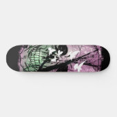 Skateboard Radikale Natur mit Vögeln und Totenkopf (Horizontal)