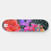 SKATEBOARD SCHWARZE FLÄCHENSCHALTFLÄCHE UND ROSE (Horizontal)