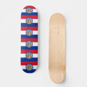 Skateboard unter der Flagge von Missouri (Vorderseite)