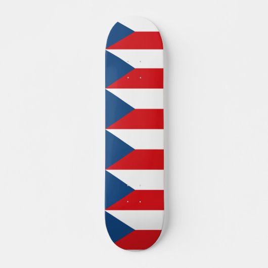 Skateboard unter tschechischer Flagge (Vorne)