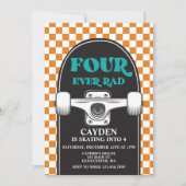 Skateboard Vier mal Krass 4. Geburtstag Einladung (Vorderseite)