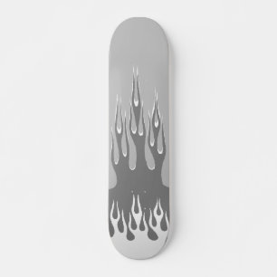 Skateboard zum Schneebrennen