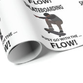 Skateboarden gehen einfach mit dem Flow-Skateboard Geschenkpapier (Rolleneckpunkt)