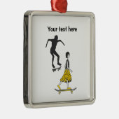 Skateboarden Ornament Aus Metall (Rechts)