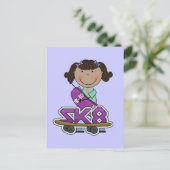 SKATEBOARDER - Afrikanisch-Amerikanische Girl Tshi Postkarte (Stehend Vorderseite)