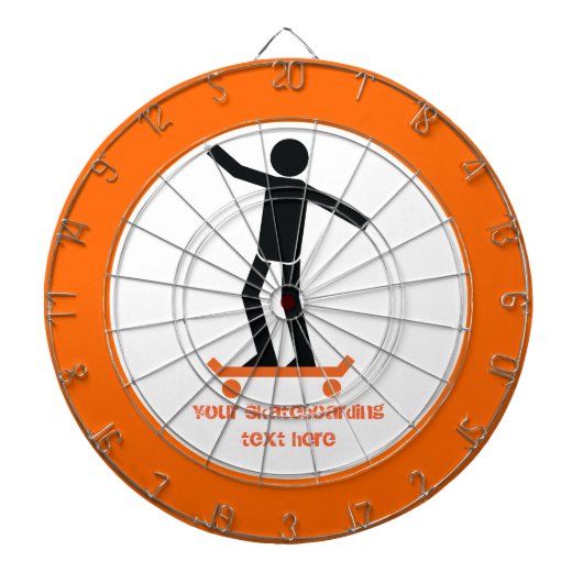 Skateboarder auf seinem Skateboard Dartscheibe (vorne)