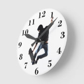 Skateboarder Runde Wanduhr (Winkel)