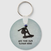 Skateboarder Typ, der Tricks macht, Text beidersei Schlüsselanhänger (Vorderseite)