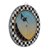 Skateboarding überprüft dartscheibe (Vorderseite Links)