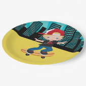 Skateboardjunge - Wählen Sie Ihre Hintergrundfarbe Pappteller (Schrägansicht)