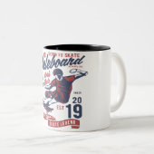 Skateboardklub Zweifarbige Tasse (VorderseiteRechts)