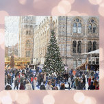 Skaten zu Weihnachten, Naturhistorisches Museum Puzzle<br><div class="desc">Puzzle zeigt ein Originalfoto eines Weihnachtsbaumes und eines Eises-Skaters im Londoner Naturhistorischen Museum. Viele weitere illustrierte und Foto-Puzzles sind auch in diesem Shop erhältlich. Wenn Sie das Puzzle,  das Sie suchen,  nicht sehen,  kontaktieren Sie bitte Rebecca um etwas für Sie zu haben!</div>