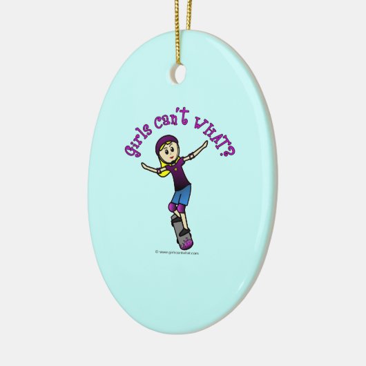 Skater mit Helm Keramikornament (Links)