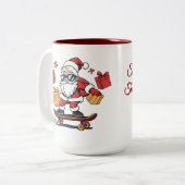 Skater Santa – The Coolest Claus in Town Zweifarbige Tasse (Vorderseite Links)