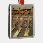 SKEE BALL! ORNAMENT AUS METALL (Rechts)