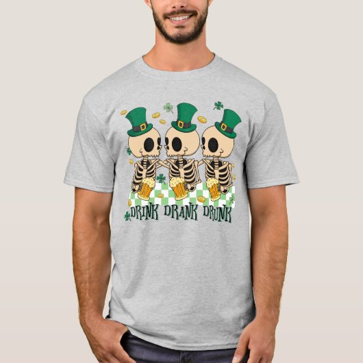 Skeleton Beer St. Patrick's Day, Drink getrunken B T-Shirt (Vorderseite)