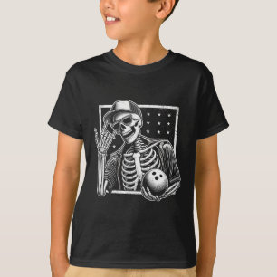 Skeleton Bowling Player Geburtstag Halloween Mens  T-Shirt