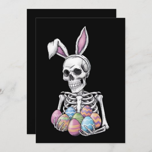 Skeleton Bunny Holding Ostereier Funny Rabbit Einladung (Vorne/Hinten)
