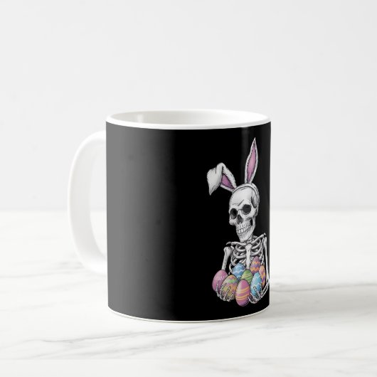 Skeleton Bunny Holding Ostereier Funny Rabbit Kaffeetasse (Vorderseite Links)