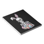 Skeleton Bunny Holding Ostereier Funny Rabbit Notizblock (angewinkelt)