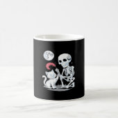Skeleton Cat Halloween Funny Cute Spooky Essential Kaffeetasse (Mittel)