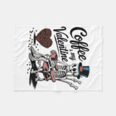 Skeleton Coffee Is My Valentine Funny Coffee Drink Fleecedecke (Vorderseite (Horizontal))