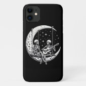 Skeleton Couple Moon Guitar Case-Mate iPhone Hülle (Rückseite)
