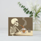 Skeleton Drinks Kaffeekunst Kunst Postkarte (Stehend Vorderseite)