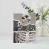 Skeleton Duo Postkarte (Stehend Vorderseite)