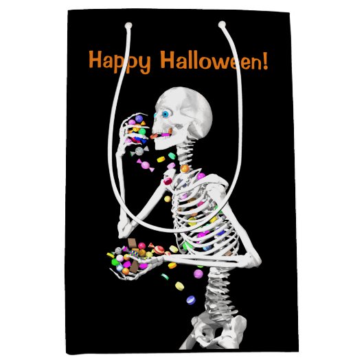 Skeleton Eating Halloween Candy Mittlere Geschenktüte (Vorderseite)