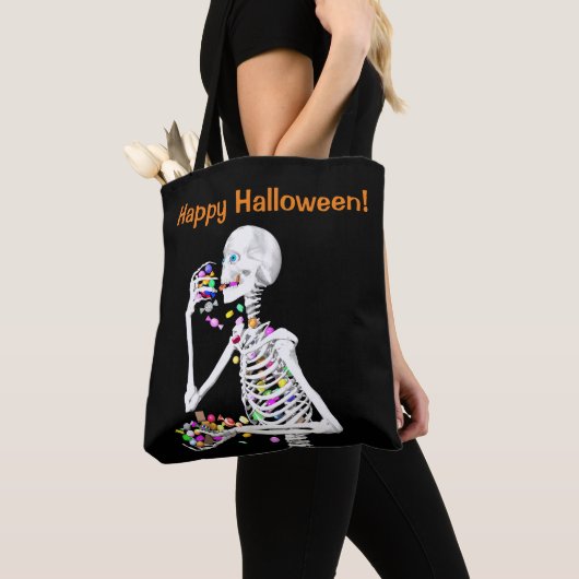 Skeleton Eating Halloween Candy Tasche (Von Nahem)