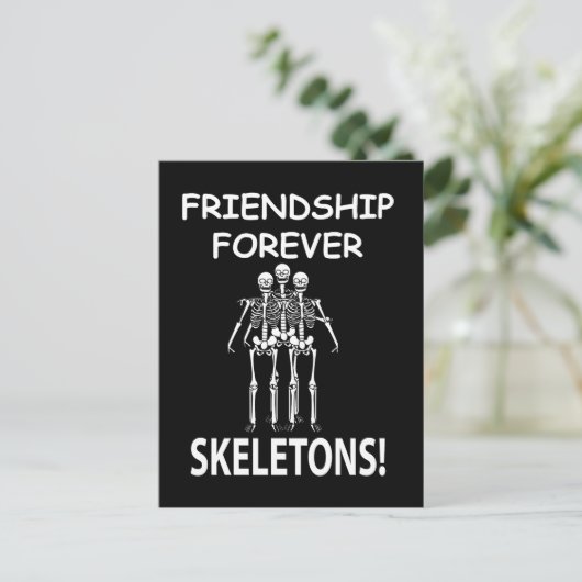 Skeleton Friendship Forever Halloween Skeleton Postkarte (Stehend Vorderseite)