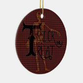 Skeleton grimmige Collage Trick-oder Keramik Ornament (Rechts)