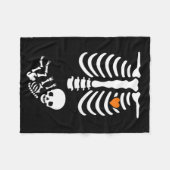 Skeleton Halloween Maternity Funny Pregnancy 2025 Fleecedecke (Vorderseite (Horizontal))