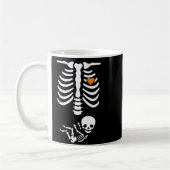 Skeleton Halloween Maternity Funny Pregnancy 2025 Kaffeetasse (Links)