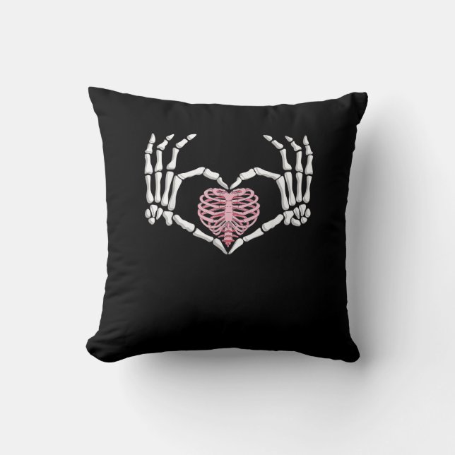 Skeleton Hand Heart Funny Halloween Frauen Männer Kissen (Vorderseite)