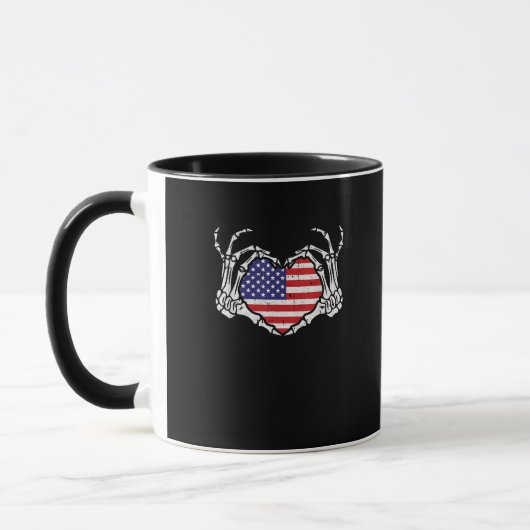 Skeleton Hand Herz 4. der amerikanischen Flag Patr Tasse (Links)
