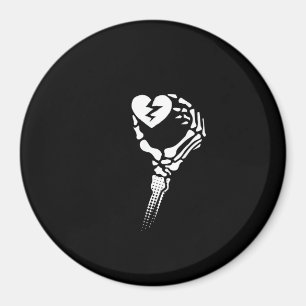 Skeleton Hand Holding Herz Magnet
