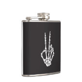 Skeleton Hand mit Friedenszeichen auf einem Flachmann (Rechts)