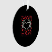 Skeleton Hand Red Heart Birthday Valentinstag Ornament (Vorderseite)