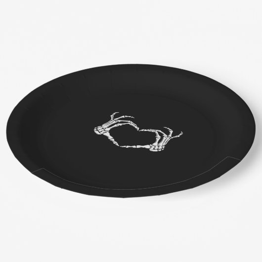 Skeleton Hands Heart Graphic Pappteller (Schrägansicht)