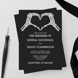 Skeleton Hands Heart Wedding Einladung